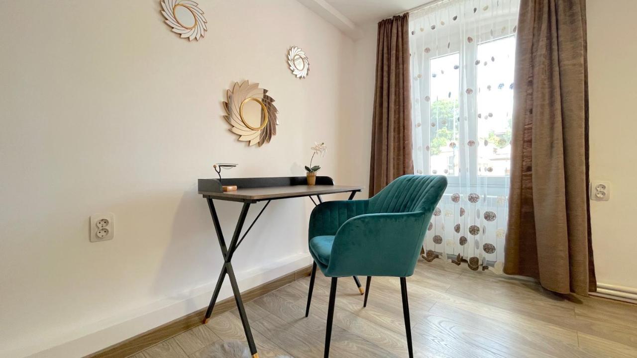 Well Prettyplaces Apartment 001 Brasov Exterior photo